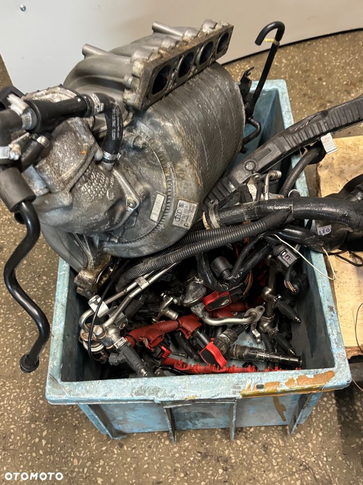 Silnik BBK 4.2 AUDI S8 S4 S6  4.2 FSI BBK BAT BAS - 4