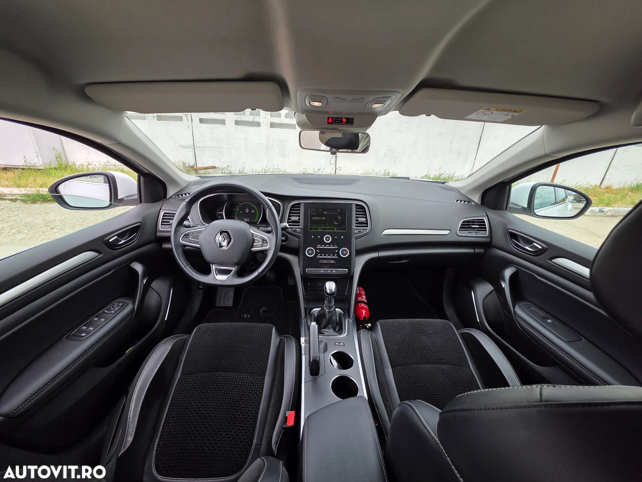 Renault Megane ENERGY TCe 130 INTENS - 10