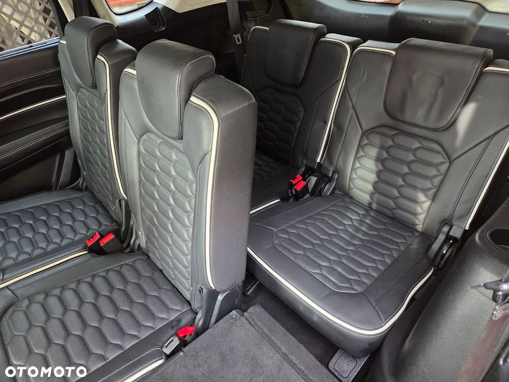 Ford S-Max 2.0 TDCi Vignale PowerShift - 34