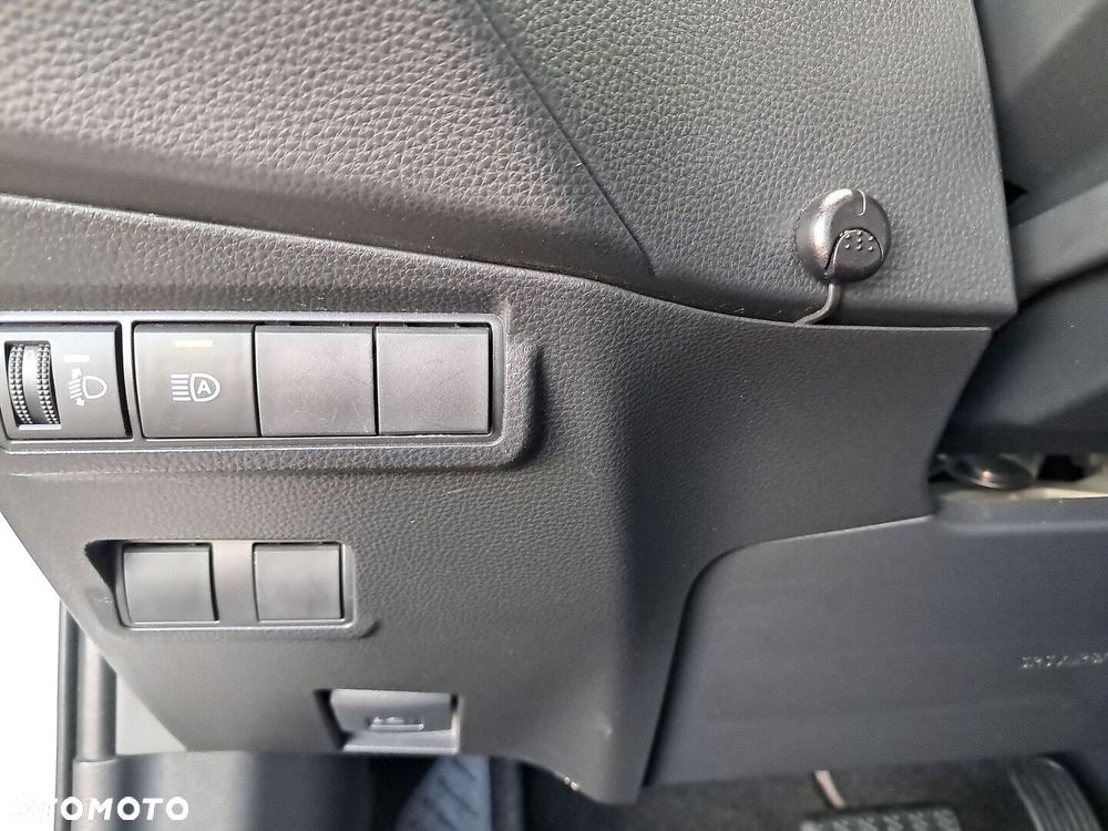 Toyota Corolla Cross 1.8 Hybrid Style - 23