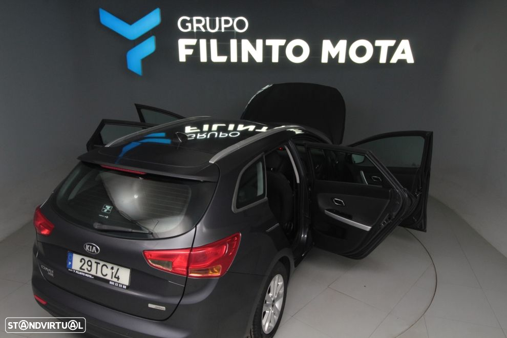 Kia Ceed SW 1.6 CRDi Nav Line - 10
