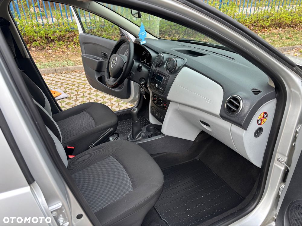 Dacia Sandero 1.2 16V 75 Ambiance - 12