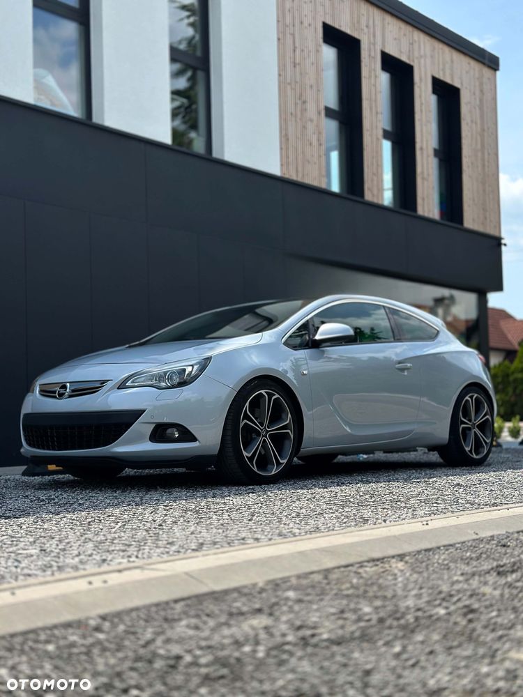 Opel Astra 2.0 CDTI ecoFLEX Start/Stop - 1