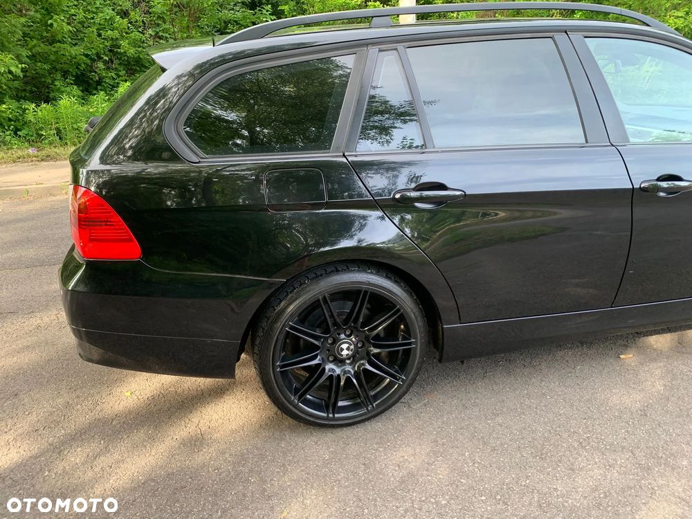 BMW Seria 3 318i - 7
