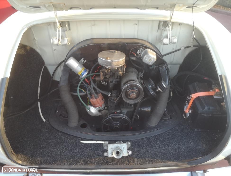 VW Karmann Ghia - 18