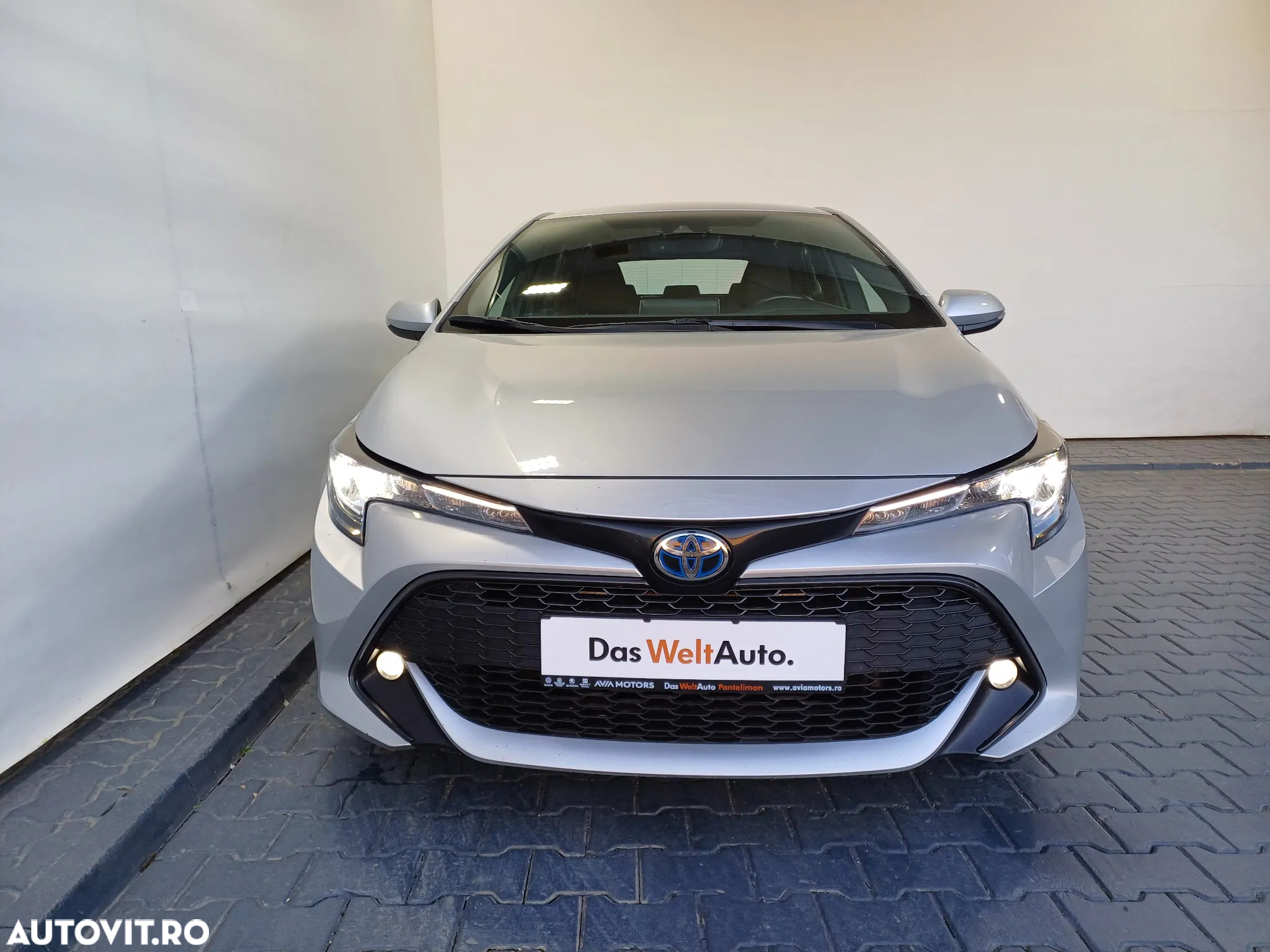 Toyota Corolla 1.8 HSD Active - 30