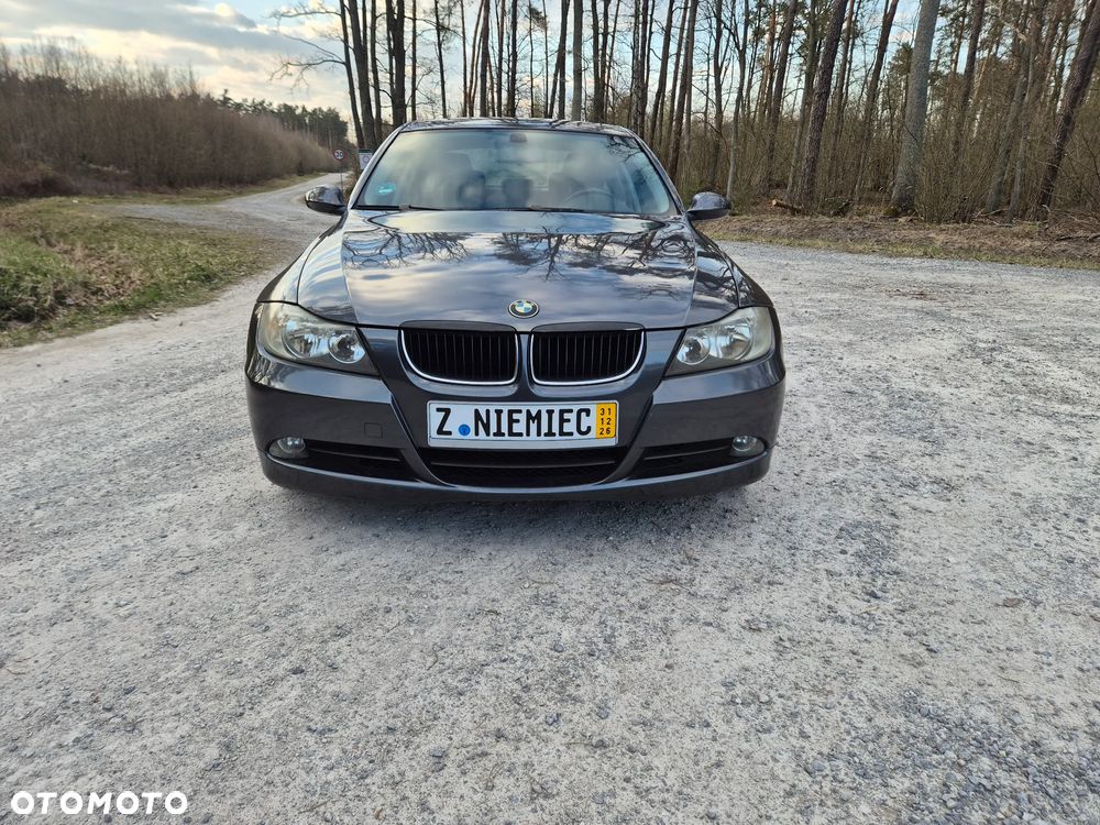 BMW Seria 3 - 11