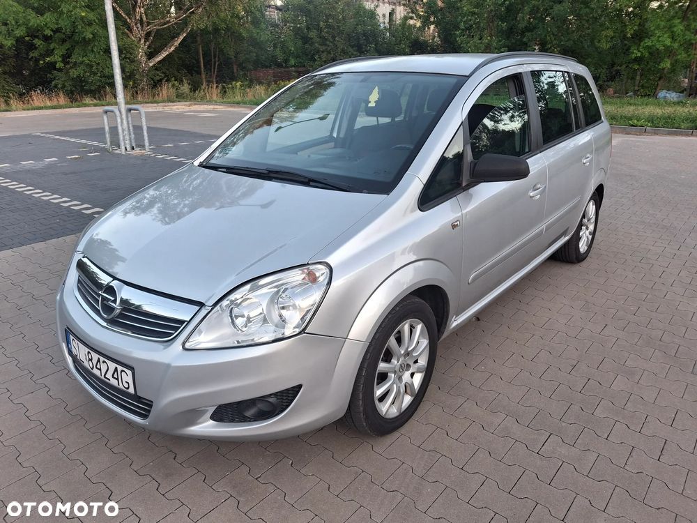 Opel Zafira - 2