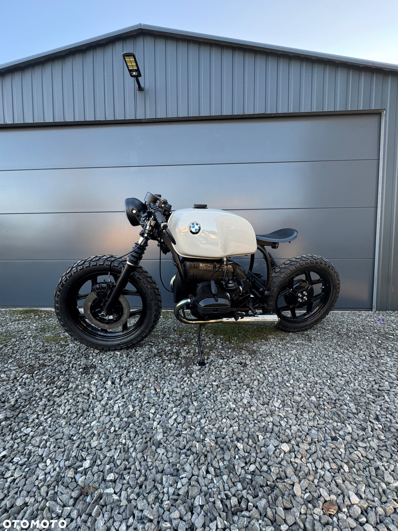 BMW R - 6