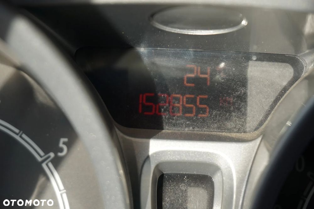 Ford Fiesta 1.25 Ghia - 16