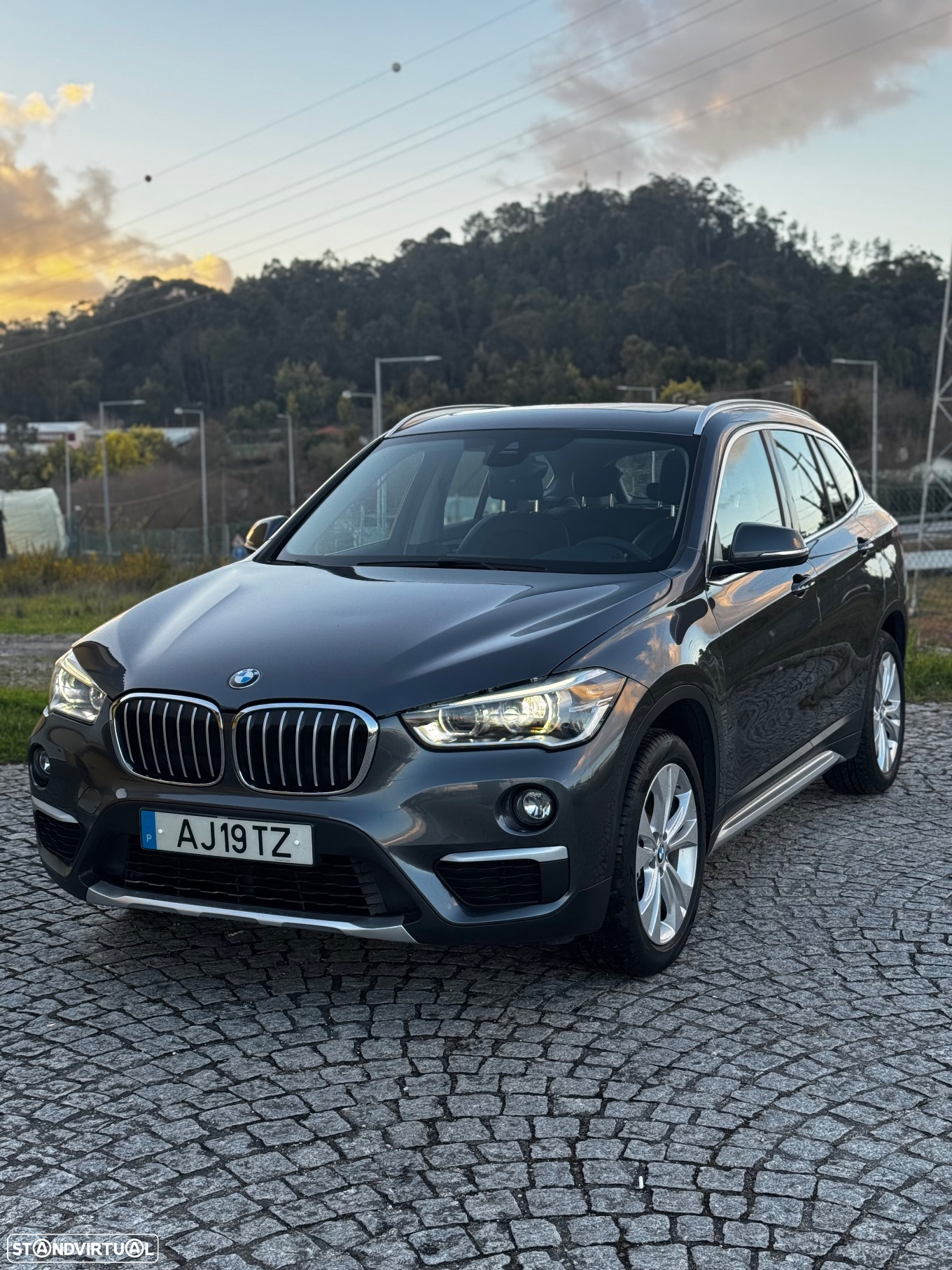 BMW X1 16 d sDrive Line xLine - 3