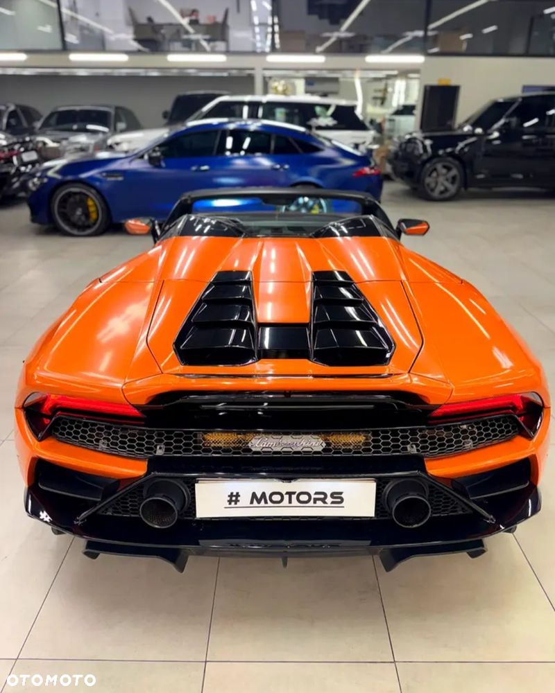 Lamborghini Huracan EVO - 11