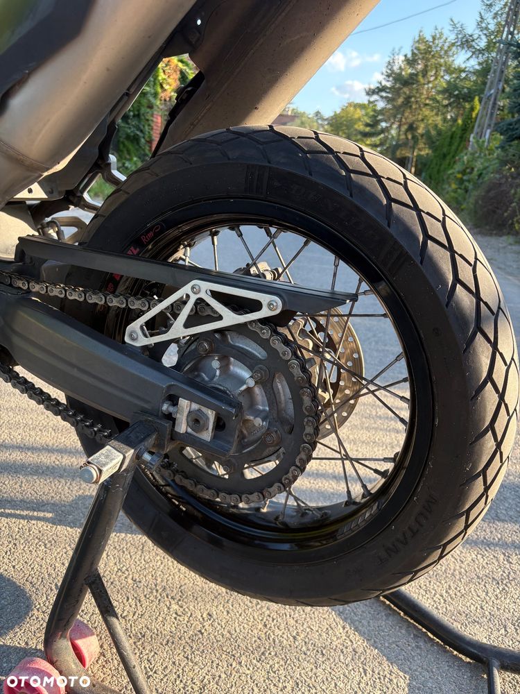 Yamaha XT - 8