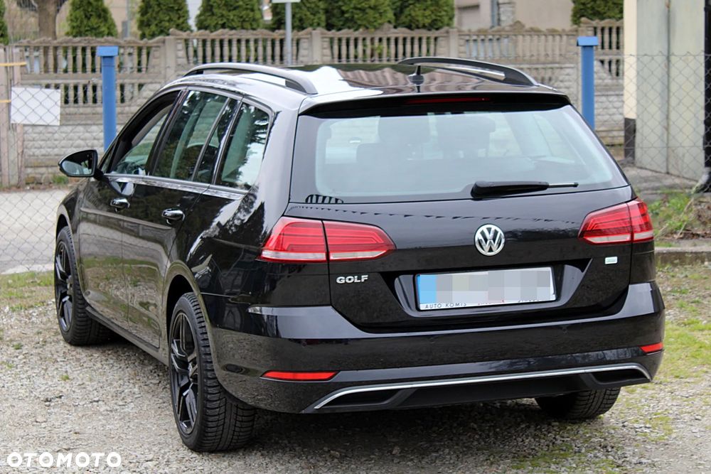 Volkswagen Golf - 7