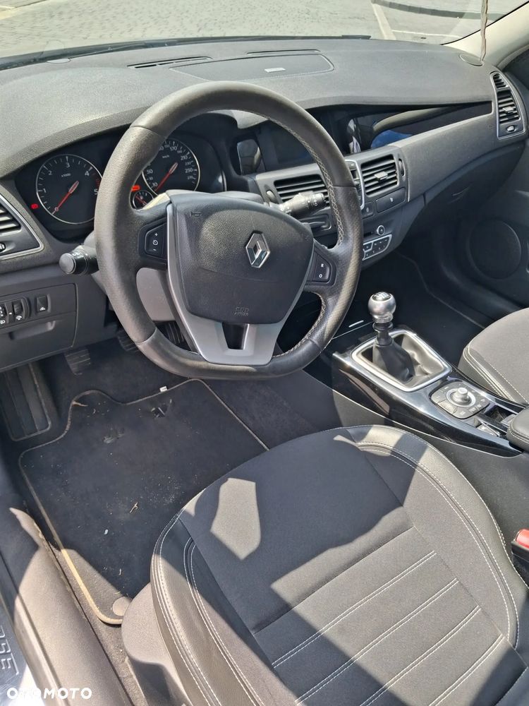 Renault Laguna 1.5 dCi Expression - 4