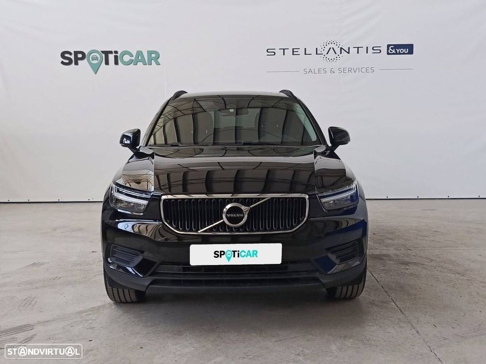 Volvo XC 40 1.5 T2 Momentum Core - 2