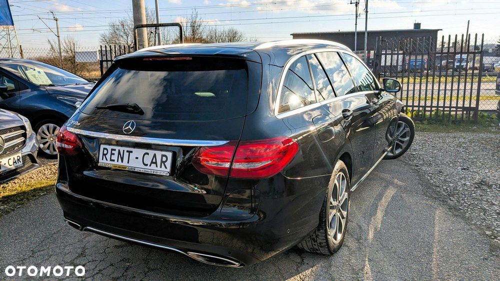 Mercedes-Benz Klasa C - 12