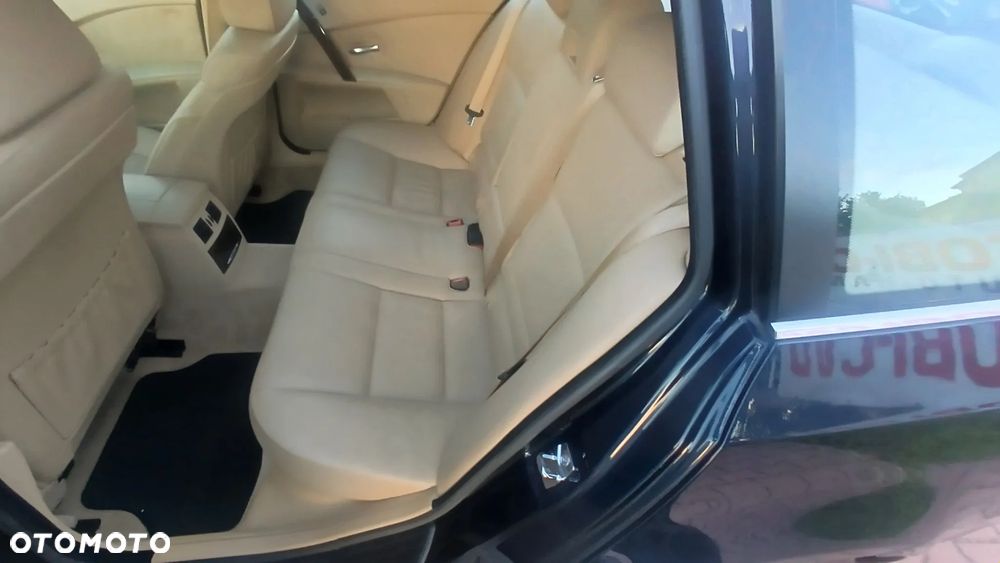 BMW Seria 5 - 14