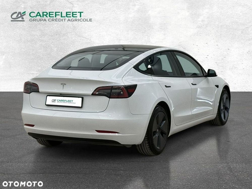 Tesla Model 3 - 6