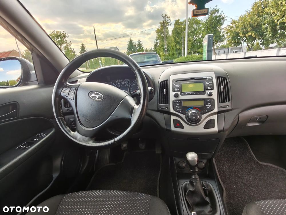 Hyundai i30 1.6 CRDi Classic EU5 - 32