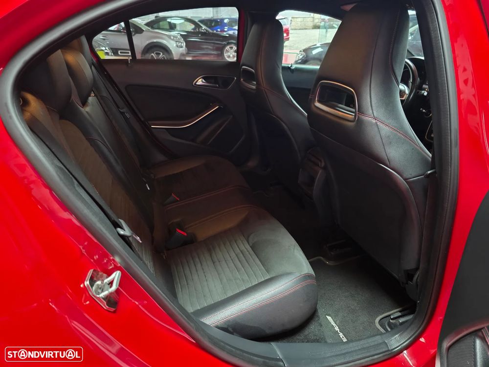 Mercedes-Benz A 200 CDI 7G-DCT AMG Line - 33