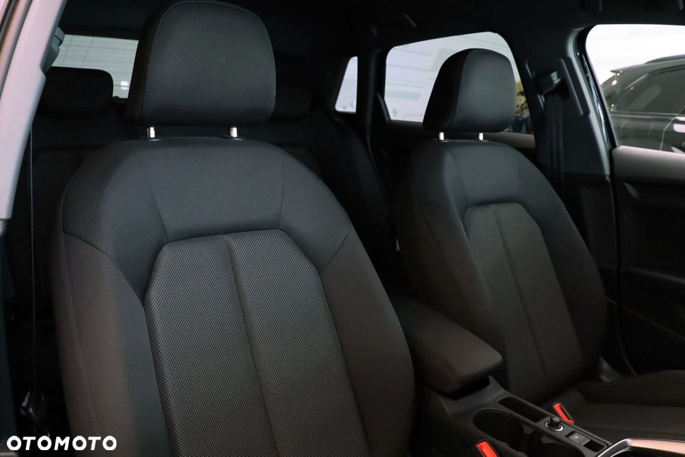 Audi A3 Sportback - 11