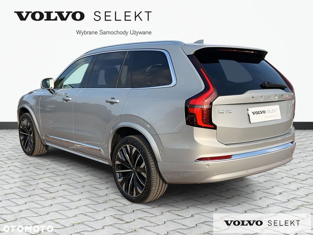 Volvo XC 90 - 8