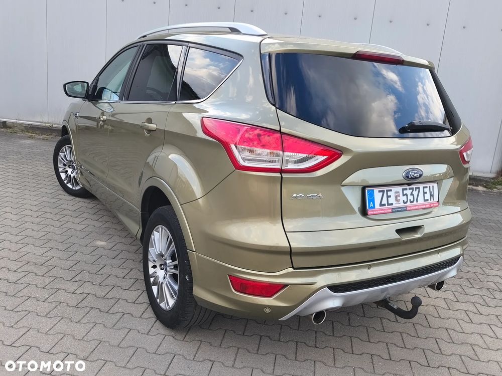 Ford Kuga 2.0 TDCi 4x4 Titanium - 22