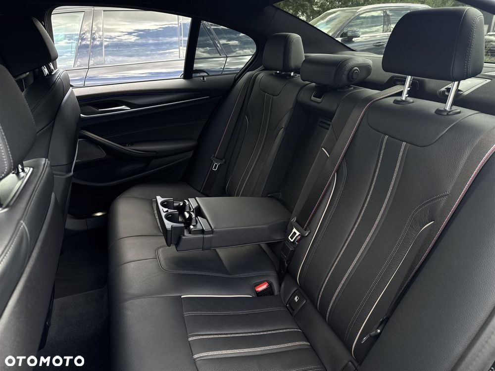 BMW Seria 5 - 24