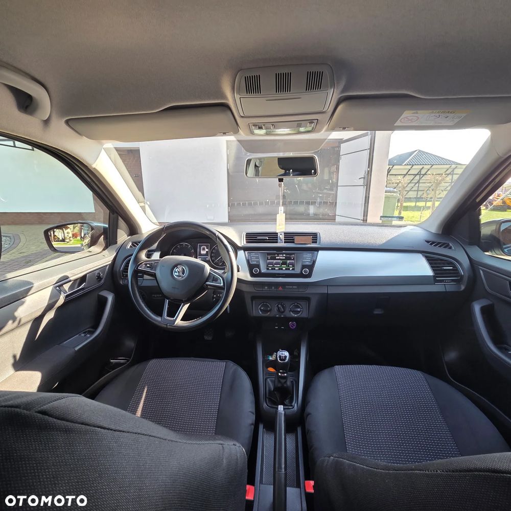 Skoda Fabia - 13