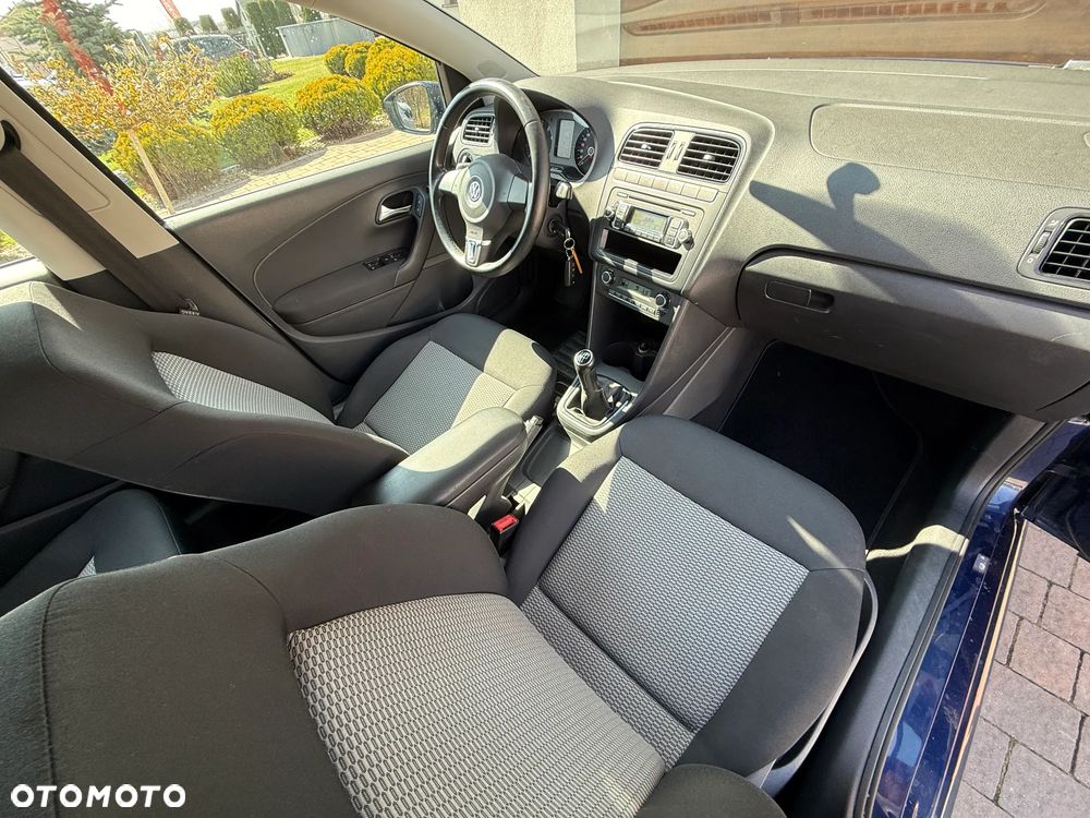 Volkswagen Polo - 12