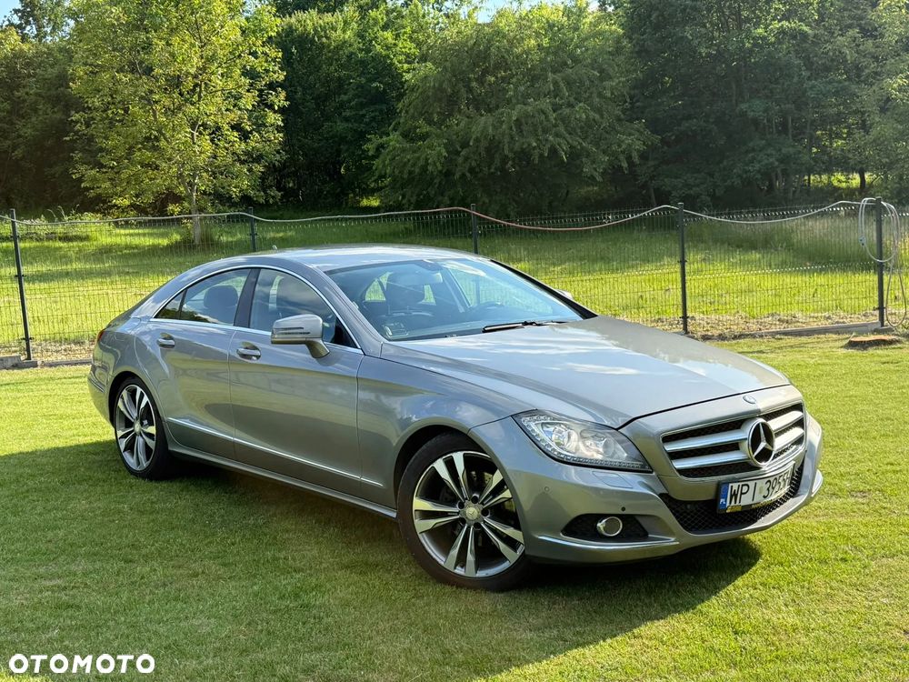 Mercedes-Benz CLS 350 CDI 4-Matic BlueEff - 8