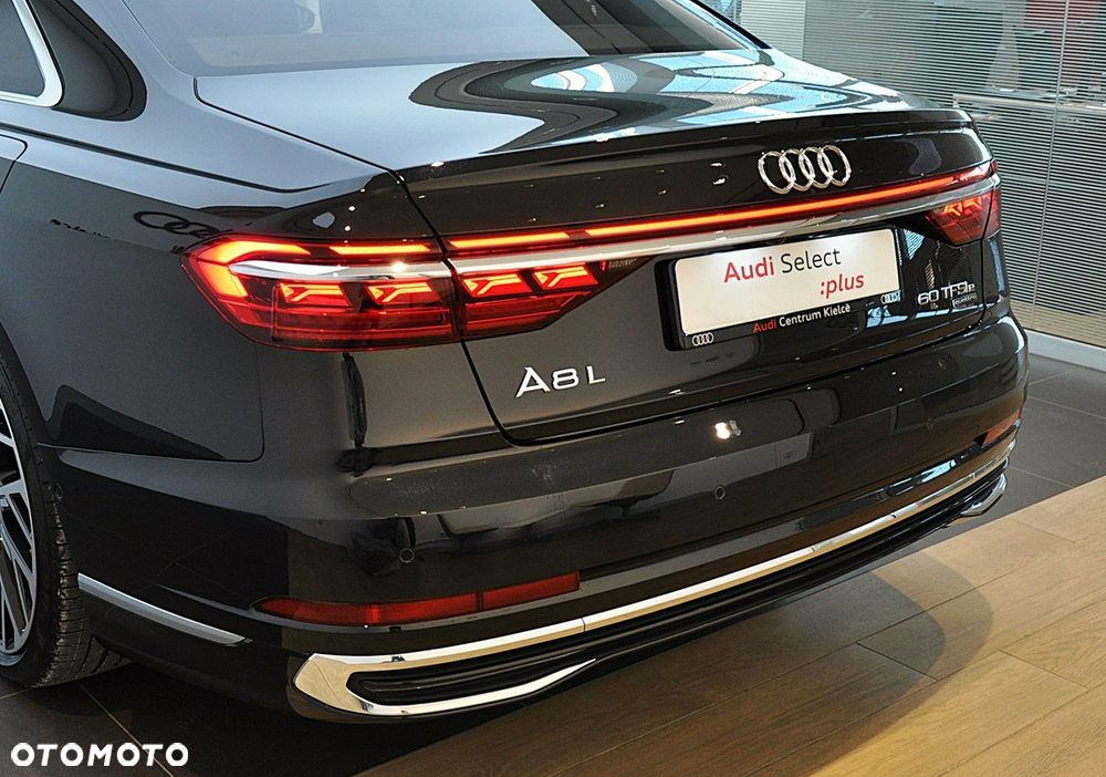 Audi A8 - 12