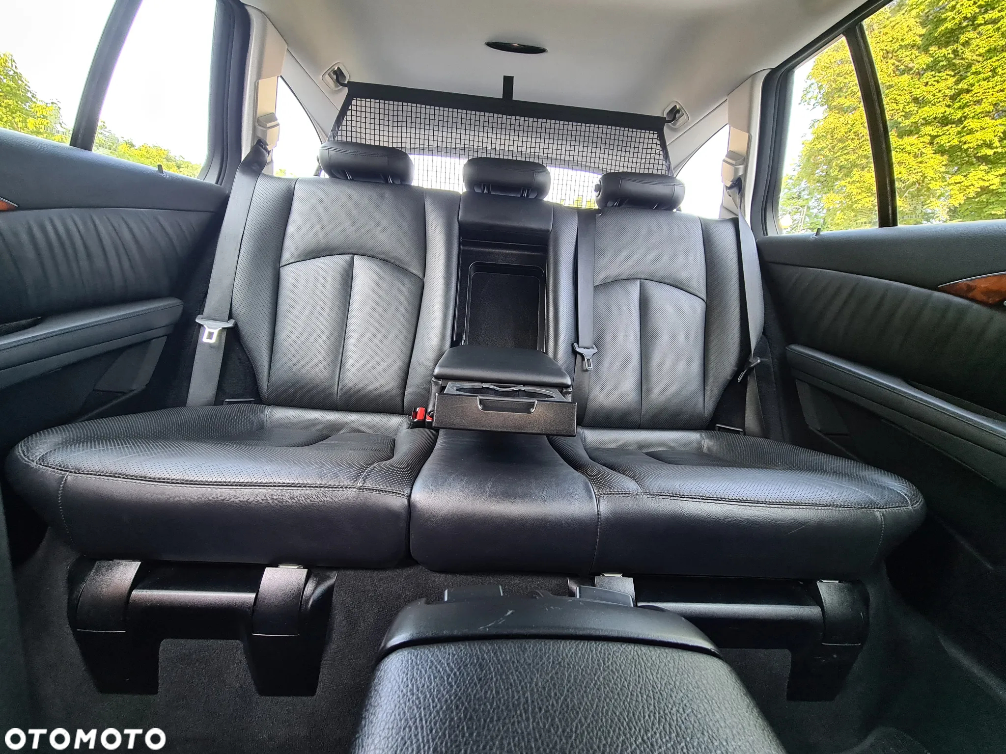 Mercedes-Benz Klasa E 500 T 4Matic Automatik Avantgarde - 11