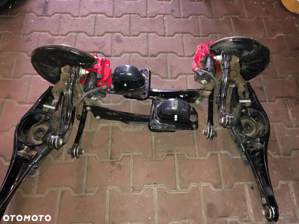 ZWROTNICA WAHACZ TYŁ LEWA LUB PRAWA VW GOLF VIII GTI 24r gwa!!! - 2