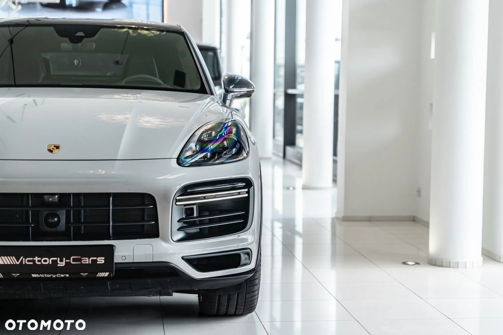 Porsche Cayenne - 7