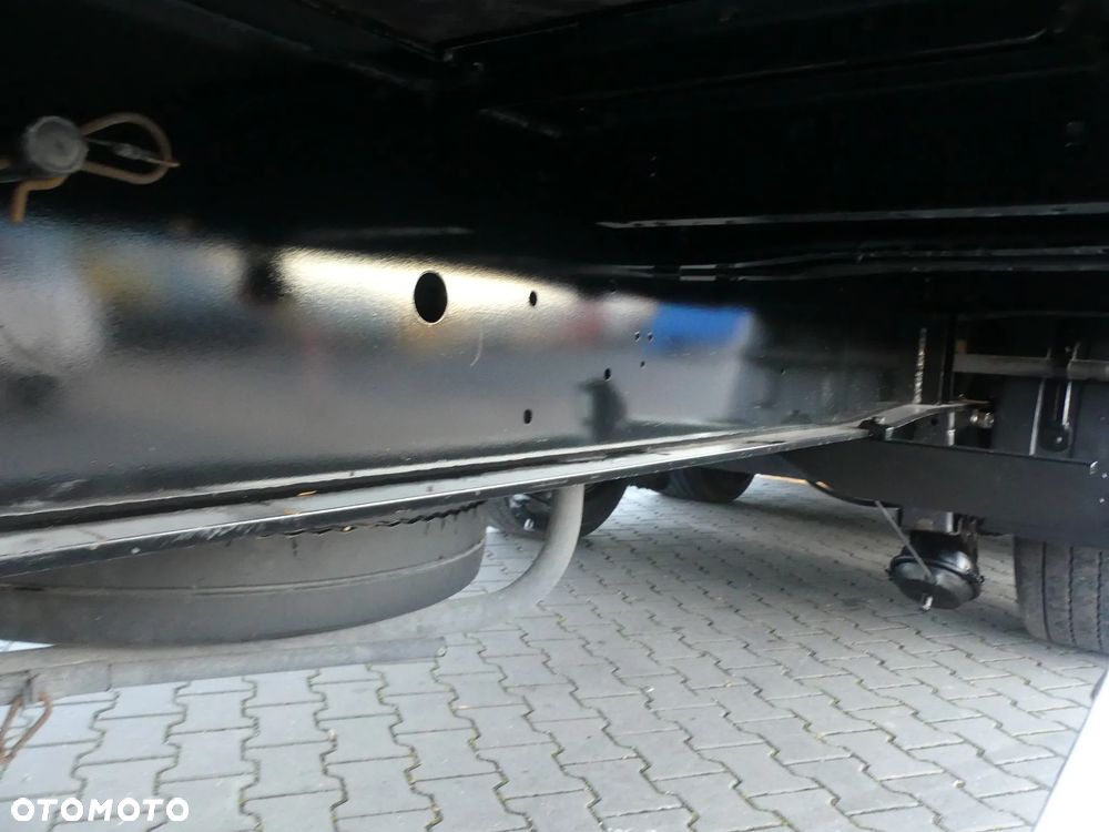 Kassbohrer MEGA / FIRANKA / OŚ PODNOSZONA / DACH PODNOSZONY / - 27