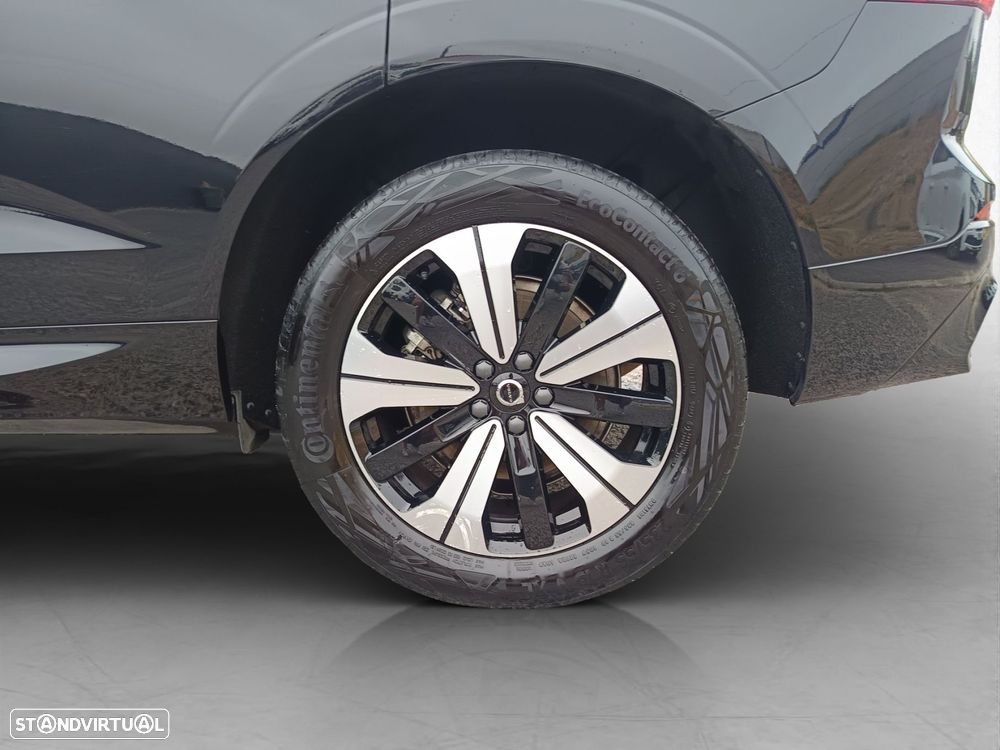 Volvo XC 60 2.0 T6 PHEV Plus Dark AWD - 10