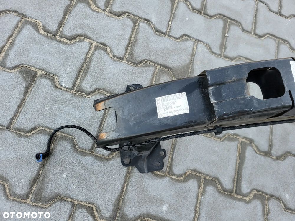 VW PHAETON II LIFT BELKA ZDERZAKA PRZEDNIEGO PRZÓD 3D0807105AN - 2