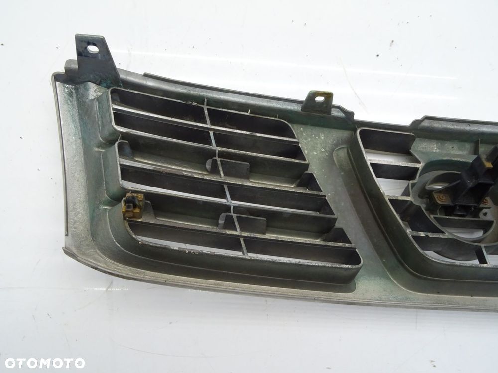 Atrapa grill przód przednia chrom nissan patrol gr y61 gu3 - 7