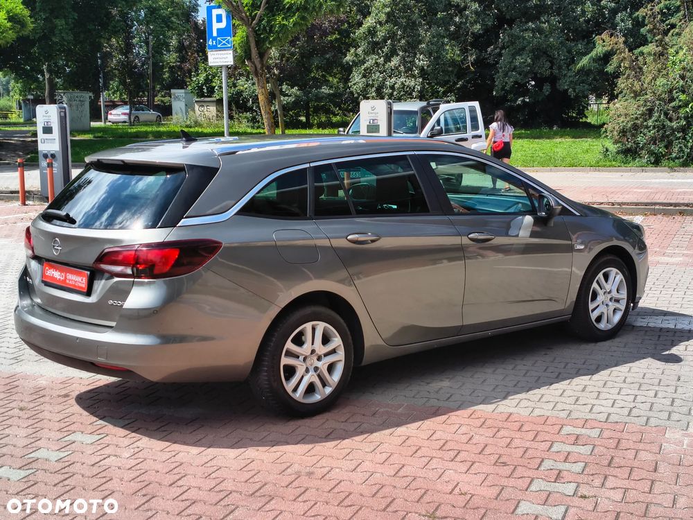 Opel Astra - 9