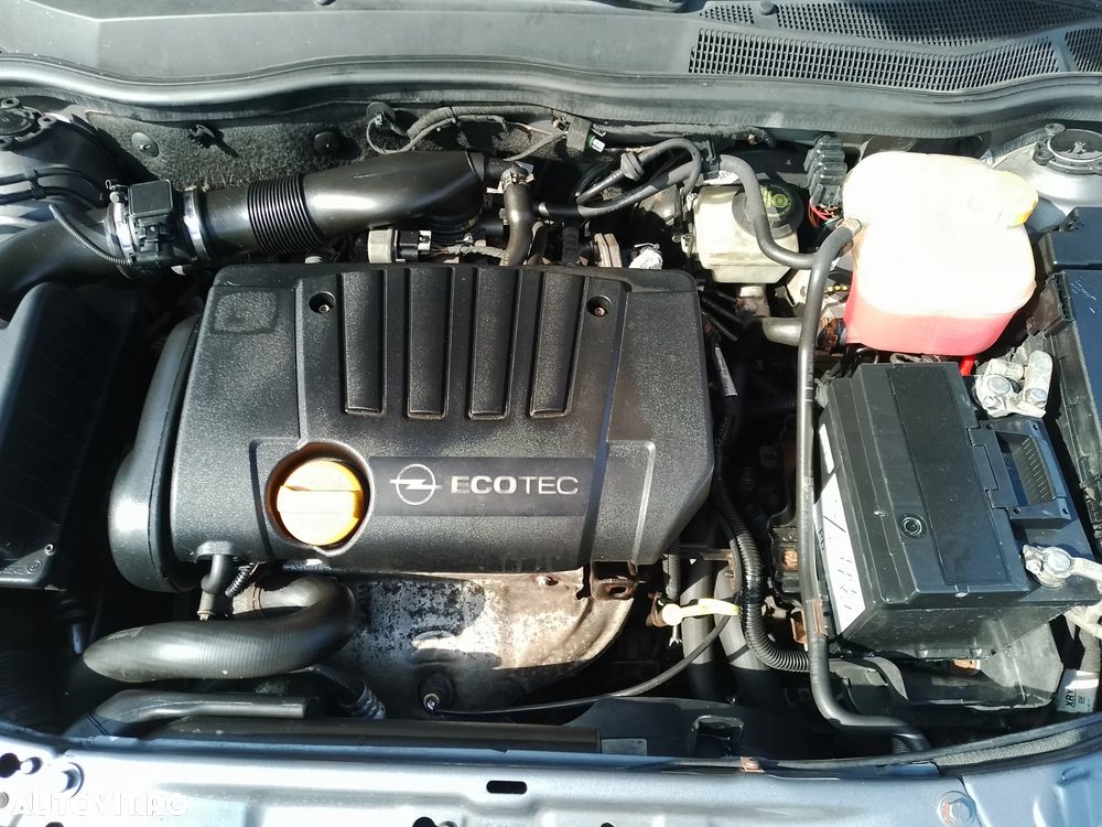 Opel Astra 1.8i Essentia - 6