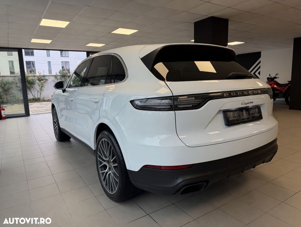 PORSCHE Cayenne 2021 — imagine 6