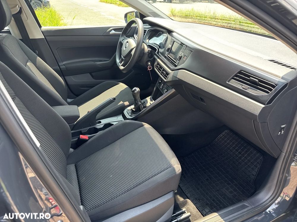 Volkswagen Polo - 15