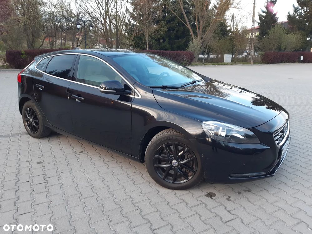 Volvo V40 D4 Summum - 17