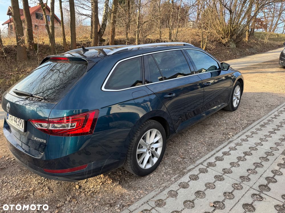Skoda Superb 2.0 TDI Style DSG - 9