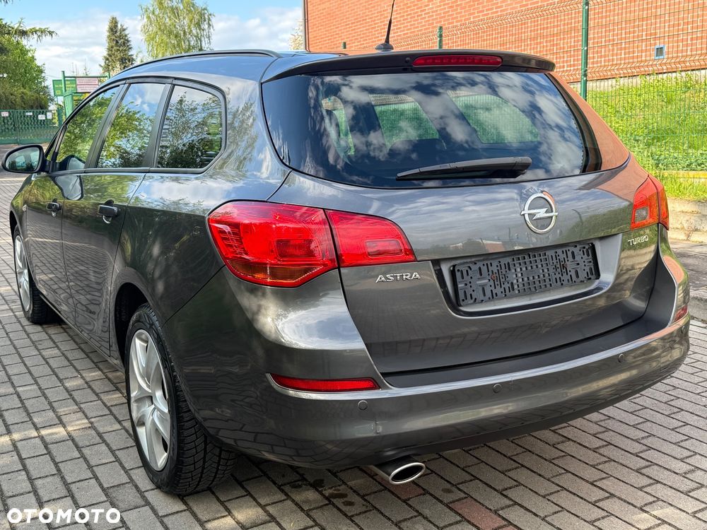 Opel Astra 1.4 Turbo - 8