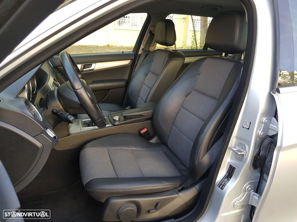Mercedes-Benz C 220 CDi Avantgarde BlueEfficiency - 29