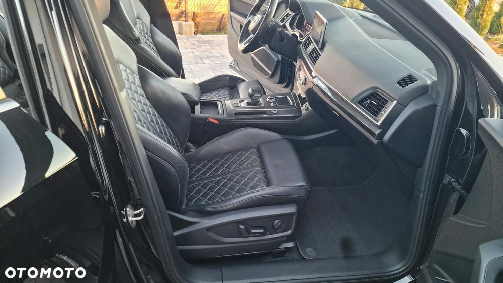 Audi SQ5 - 5