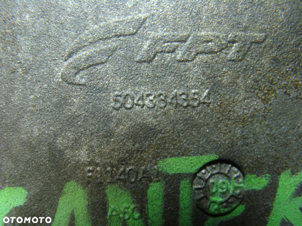 osłona dekiel głowicy canter fuso o 3.0 504334354 - 3